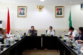 Pertemuan Plt Gubernur Bengkulu bersama Direktur Utama PT Pelindo II Elvyn G. Masassya, Direksi dan GM PT Pelindo II dalam Agenda Silahturahmi dan Paparan Tentang Rencana Pembangunan Pelabuhan Pulau Baai