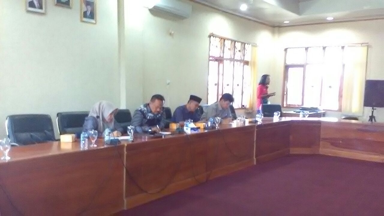 RAPBD 2018 akhirnya disepakati oleh dewan kota menjadi APBD 2018