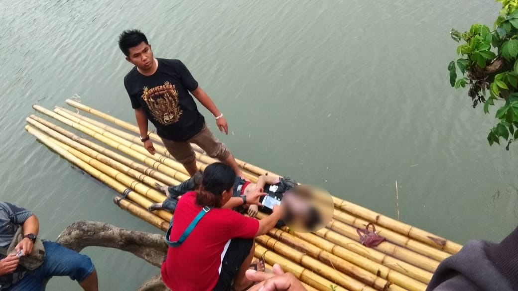 Penemuan Mayat di Sungai Rawa Makmur