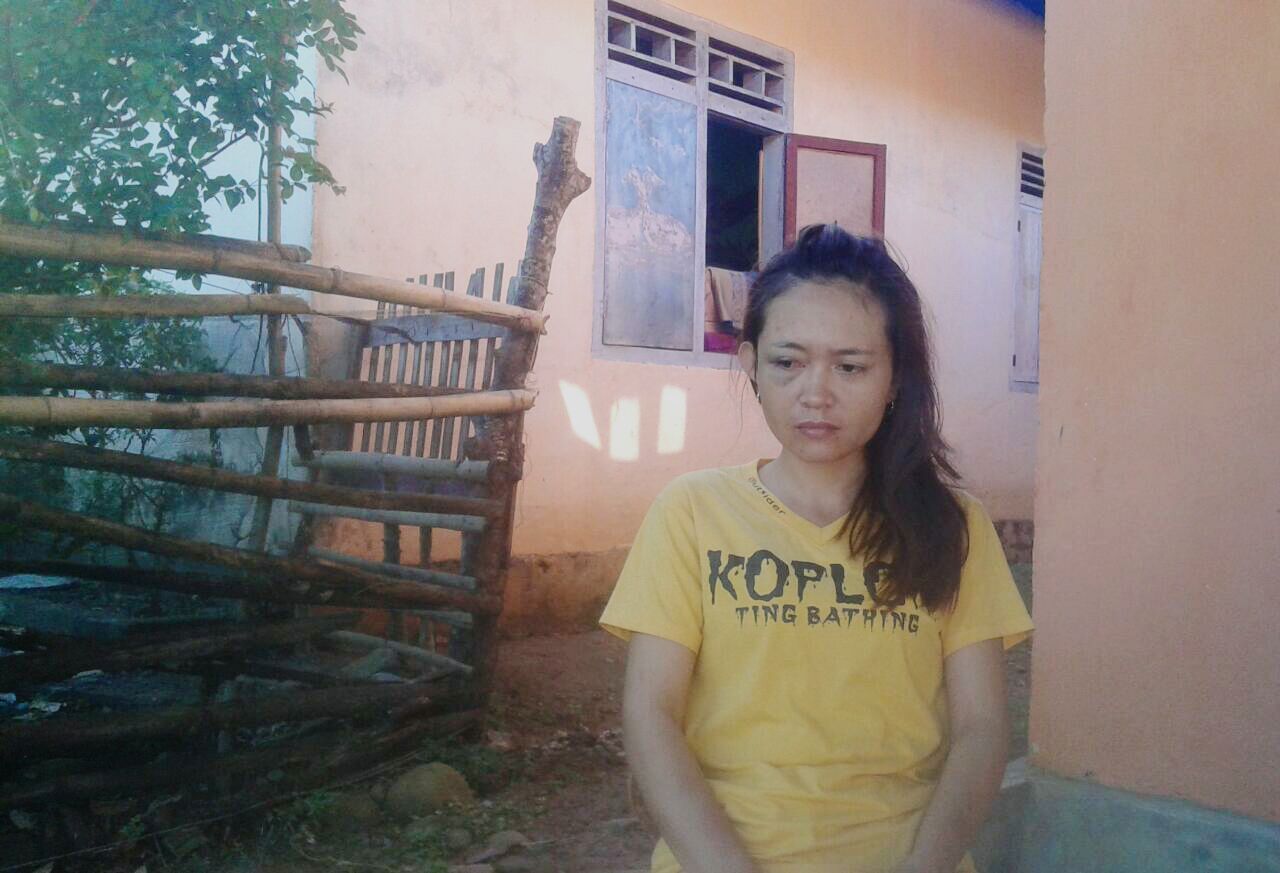 Sely Marselina (25), korban penganiayaan suaminya sendiri