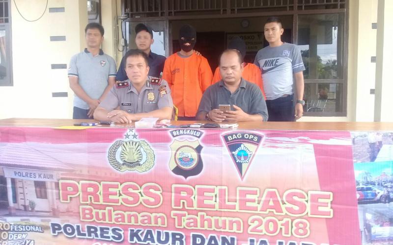 Polres Kaur saat menggelar press release di Mapolres Kaur, Kamis (12/4/2018)