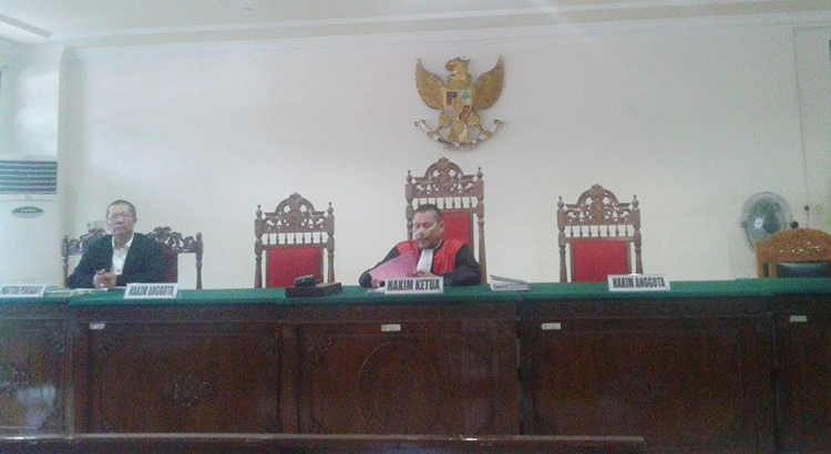 Hakim Tolak Gugatan Praperadilan ES