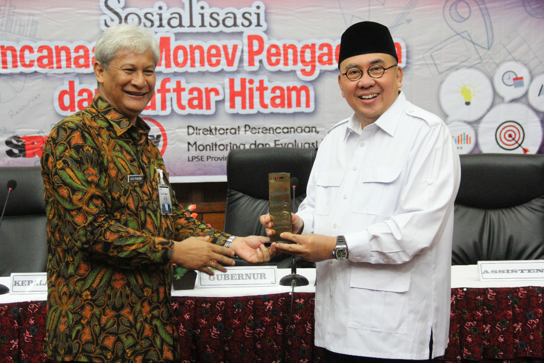 Gubernur Bengkulu Ridwan Mukti dan Pejabat LKPP