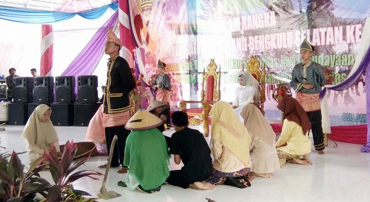 SMA Negeri 1 BS Gelar Fesbuk, Selasa (29/11/2016)