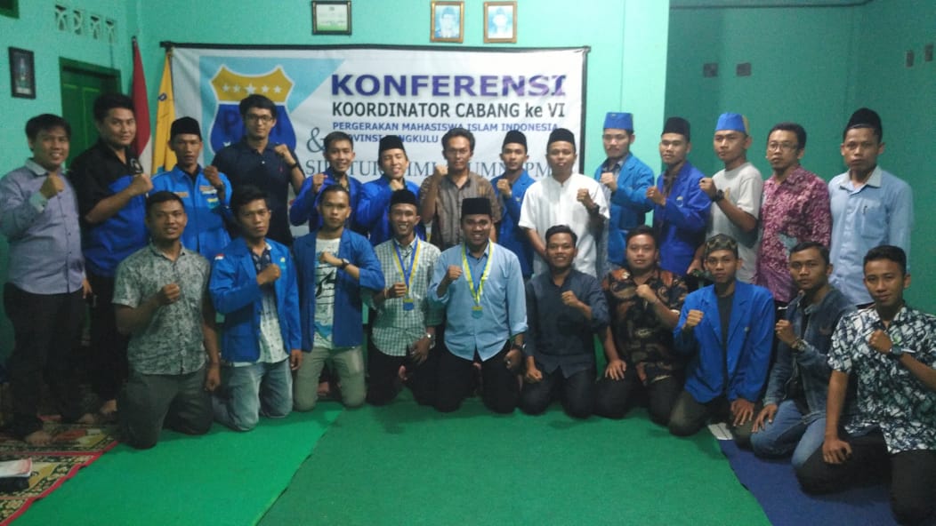 Peserta Konkoorcab PMII Bengkulu setelah memilih Ifansyah sebagai ketua