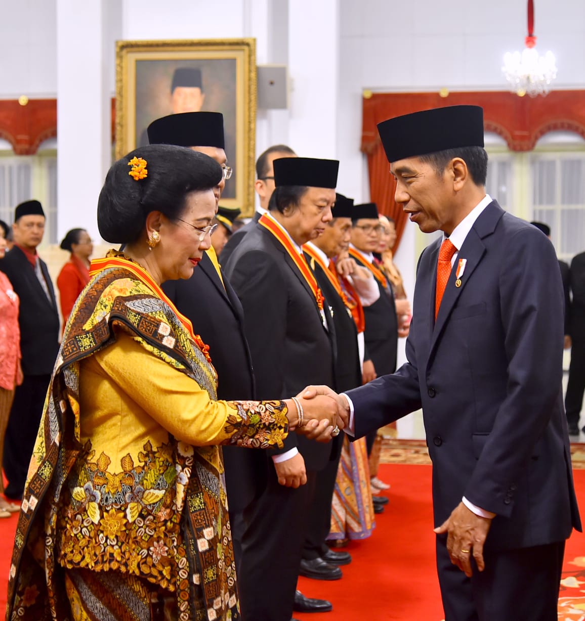 Sambut HUT ke-73 RI, Presiden Jokowi Anugerahkan Sejumlah Tanda Kehormatan