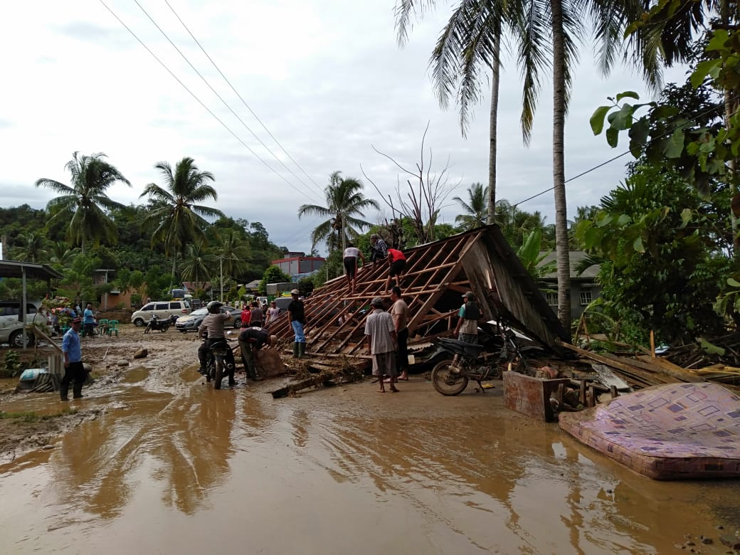 Dampak banjir di Kabupaten Kaur