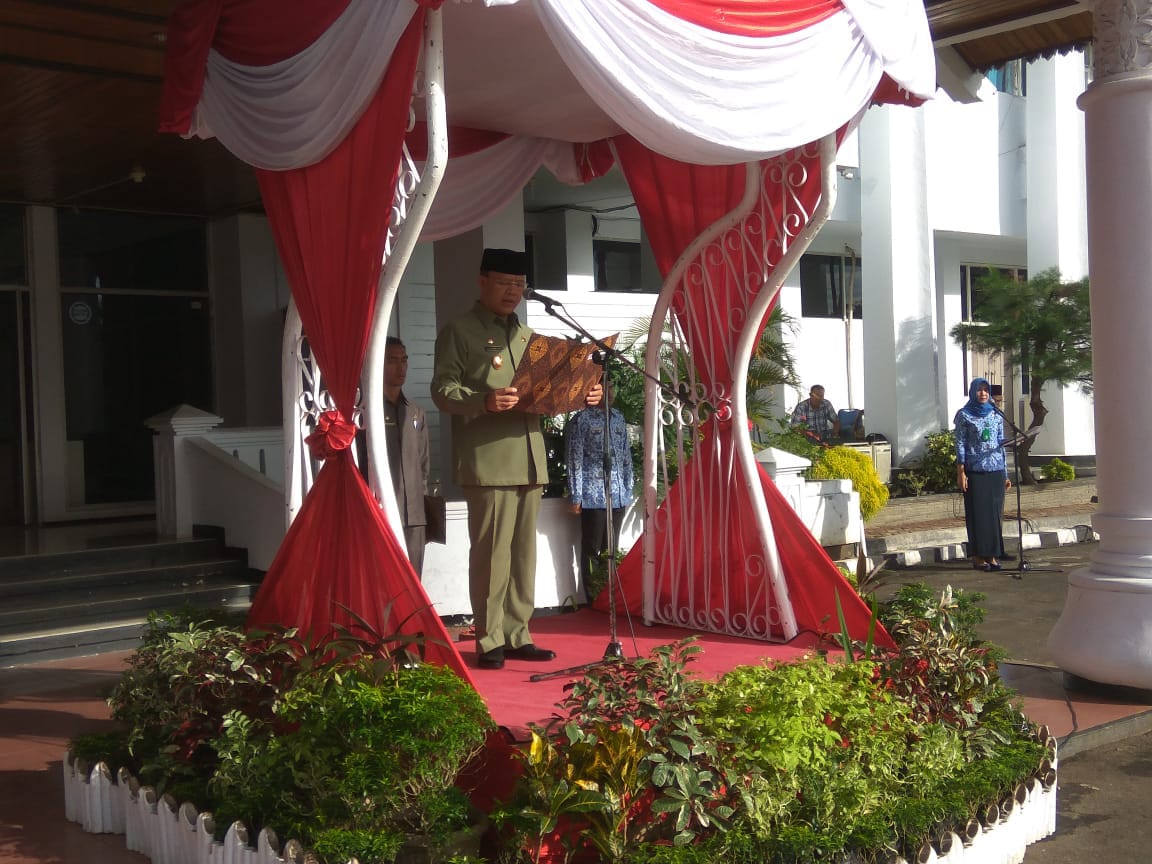 Plt Gubernur menjadi inspektur dalam upacara memperingati Hari Kebangkitan Nasional
