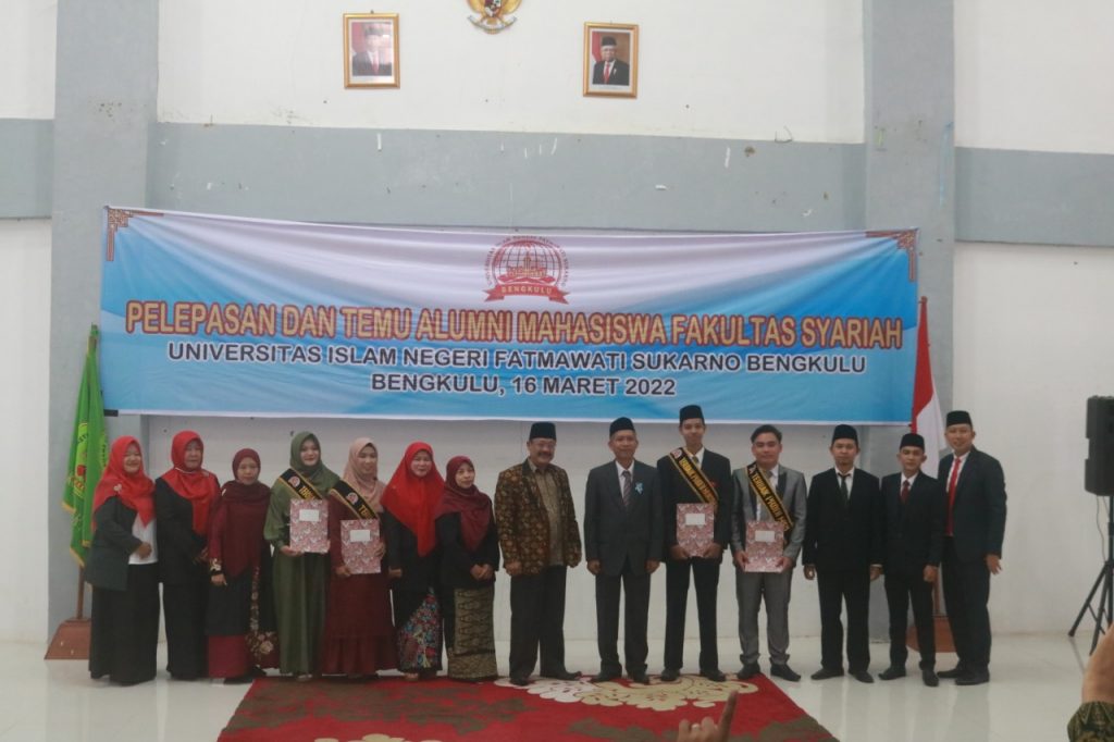Jelang Wisuda, Fakultas Syariah UIN Fas Bengkulu Adakan Pelepasan dan Temu Alumni | Bengkulutoday - Terkini dan Aktual