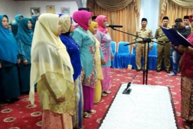 Jalan Sehat Berhadiah yang digelar Bengkulu Ekspress bekerjasama dengan Pemerintah Kota Bengkulu, Korem, Luwak White Coffe