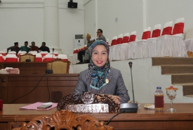 Rica Denis, anggota DPRD Kepahiang yang menerima keluhan honorer tenaga pendidik