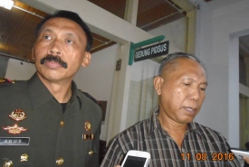 Kajari Mukomuko Agus Irawan,SH dan Aspidsus Kejati Bengkulu Ahmad Darmawansyah, SH