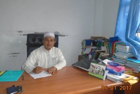H. Rozian Karnedi, M. Ag, Kepala Pusat Studi Quran dan Ibadah Kemasyarakatan (PUSQIK) IAIN Bengkulu