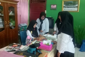 Pengawas Tingkat Madrasah Ibtidaiyah Kantor Kemenag Lebong Ety Suryan