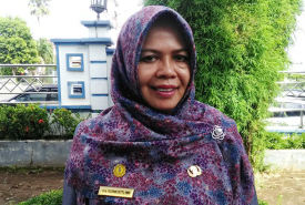 Kepala Dinas Pendidikan dan Kebudayaan Kota Bengkulu Dra. Rosmayetti MM