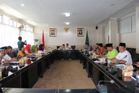Asisten I Hamka Sabri membuka Rapat Sinergi bersama Institusi terkait Dalam Rangka Advokasi Pembangunan Berwawasan Anti Narkoba Kepada Institusi Pemerintah