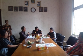 Hearing Komisi III yang dipimpin Koordinator Komisi Andrian Defandra bersama dengan Dinas Pekerjaan Umum Sabtu (13/10/18)