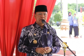 HKN-Plt. Gubernur Bengkulu Rohidin Mersyah menjadi Inspektur Upacara Peringatan Hari Kesehatan Nasional ke-54 Tahun