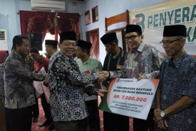 Prosesi penyerahan CSR ini dilaksanakan secara simbolik di Balai Kota Bengkulu pada Sabtu (18/08/18) pagi.