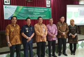 Bupati Foto Bersama Kegiatan Penyuluhan BPJS