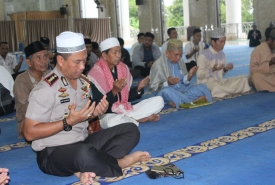 Shalat Shubuh Berjamaah