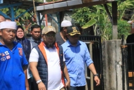 Wali Kota Bengkulu Tinjau Korban Banjir