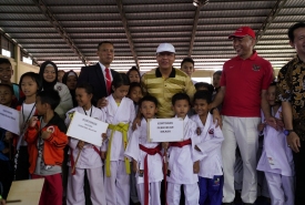 Kejuaraan Karate tingkat Usia