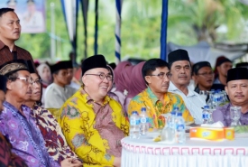 Gubernur Bengkulu Ridwan Mukti saat berkunjung ke Kabupaten Kaur
