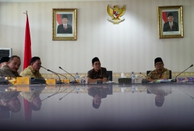 Penandatanganan Lampiran BAST Bidang Sarana dan Prasarana SMAN, SMKN, SLBN yg diserahkan dari Pemda Kab-Kota ke Pemprov