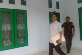 M Sofyan, mantan Kadis DPPKAD Kota Bengkulu diperiksa Kejari Bengkulu, Selasa (20/2/2018)