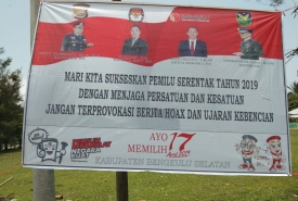 Spanduk Himbauan Pemilu Damai