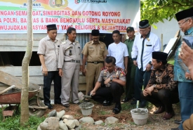 Peletakkan Batu Petama oleh Kapolda Bengkulu