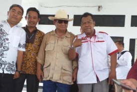 Relawan JPPB yang dipimpin Agus Suparmin saat bertemu Prabowo di Bengkulu belum lama ini