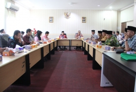 Entri Meting-Sekda Provinsi Bengkulu Nopian Andusti pimpin Entry Meeting BPK RI Perwakilan Bengkulu Terkait Pemeriksaan Pendahuluan Kinerja PAD TA 2017 dan Semester I Tahun 2018.