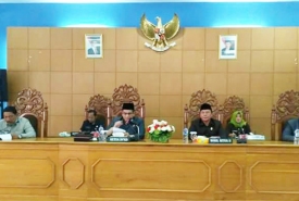 Bapemperda DPRD Bengkulu Utara Desak Bupati Kembalikan SK Mutasi Kepsek