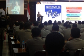 Rapat Konsolidasi dan Anev Tim Multimedia Humas Polri Tahun 2018