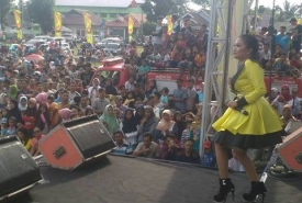 Artis KDI dan D'Akademi menghibur warga Kaur