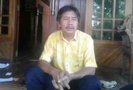 Rusdi, Ketua persatuan pedagang pasar mingguan Tais