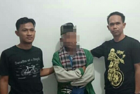 AS (pelaku), saat menjalani pemeriksaan di Polres Kepahiang