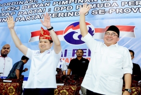Ketua Umum Partai Perindo, Hary Tanoesoedibjo dan Gubernur Bengkulu, Ridwan Mukti