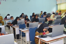 Siswa madrasah mempersiapkan diri mengikuti Kompetisi Sains Madrasah September 2018 mendatang
