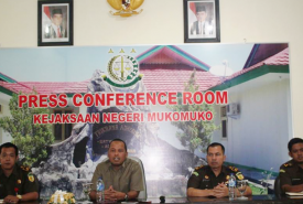 Press Conference Kejari Mukomuko