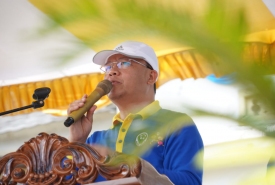 Plt Gubernur Bengkulu Rohidin Mersyah memastikan Vaksin MR aman